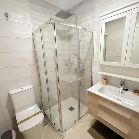 Cozy And Modern Family Flat Carihuela Lejlighed