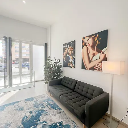Cozy And Modern Family Flat Carihuela Appartement Torremolinos
